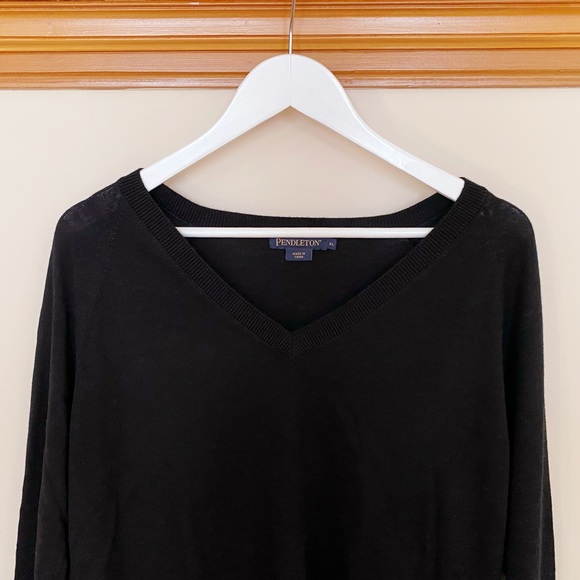 Pendleton Wool V-neck Sweater - Picture 2 of 5